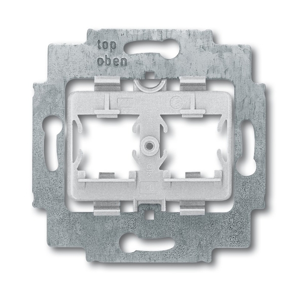 Strmeň so soklom, šedá